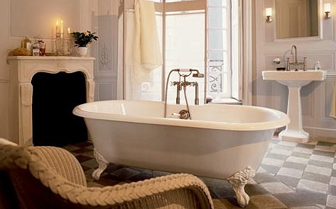 Victorian bathtub